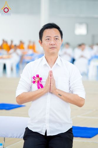 ภาพ No.268279:วันที่ 8 พฤศจิกายน พ.ศ. 2568 พิธีถวายภัตตาหารเมนูสวรรค์ เพื่อการบรรลุธรรม ณ หอฉันคุณยายอาจารย์ฯ วัดพระธรรมกาย