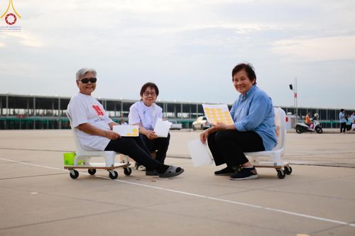 ภาพ No.138001:V.42 ก่อน กลาง เก็บ บุญวันวิสาขบูชา การเตรียมงาน การปฏิบัติงาน และการเก็บงาน ของเจ้าหน้าที่หน่วยงานต่างๆ วันวิสาขบูชา พุธที่ 22 พฤษภาคม พ.ศ. 2567