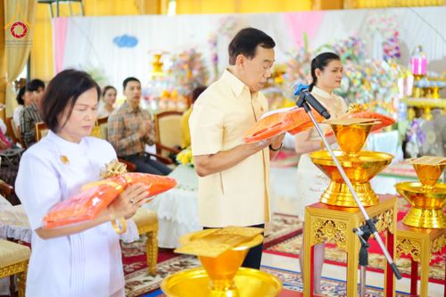 ภาพ No.173961:พิธีทอดกฐิน ณ วัดสุดสวาสดิ์ ต.บ้านคลอง อ.เมือง จ.พิษณุโลก ในโครงการกฐินสามัคคีทั่วไทย 30,000 วัด บูชาธรรม 80 ปี หลวงพ่อธัมมชโย โดยคณะศิษยานุศิษย์วัดพระธรรมกาย วันที่ 9 พฤศจิกายน พ.ศ. 2567