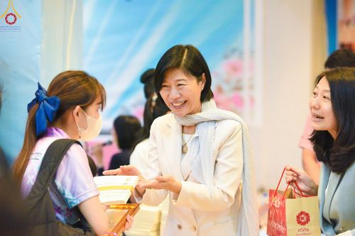 ภาพ No.122815:พิธีมอบโล่และใบประกาศเกียรติคุณ โครงการเจริญพระพุทธมนต์บทธัมมจักกัปปวัตนสูตร โรงเรียนที่มีผลการดำเนินกิจกรรมดีเด่น จังหวัดสระบุรี ณ ห้างทวีกิจ คอมเพล็กซ์ อ.เมือง จ.สระบุรี วันศุกร์ที่ 2 กุมภาพันธ์ พ.ศ. 2567