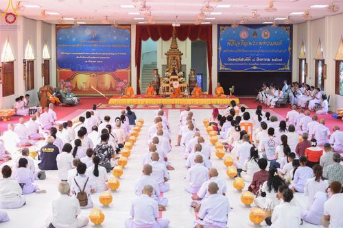 ภาพ No.184609:โครงการบรรพชาอุปสมบทหมู่ บูชาธรรมมหาปูชนียาจารย์ ณ วัดพระพุทธบาท ราชวรมหาวิหาร ต.ขุนโขลน อ.พระพุทธบาท จ.สระบุรี  วันที่ 8 ธันวาคม พ.ศ. 2567