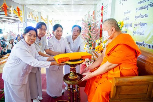 ภาพ No.99173:พิธีทอดกฐินสามัคคีทั่วไทย 5,000 วัด   ณ วัดศรีดงเย็น อ.ทุ่งหัวช้าง จ.ลำพูน วันที่ 22 พฤศจิกายน พ.ศ. 2566