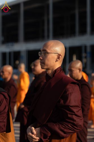 ภาพ No.178169:พิธีทอดผ้าป่าไทย-เมียนมา ครั้งที่ 7 วันอาทิตย์ที่ 1 ธันวาคม พ.ศ.2567 ณ สภาธรรมกายสากล  พระมหาธรรมกายเจดีย์ วัดพระธรรมกาย จ.ปทุมธานี