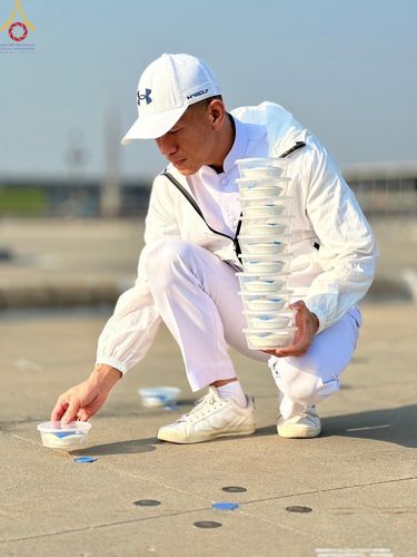 ภาพ No.59613:V.39 ทุ่มสุดใจ ธรรมชัย 80 ปี การเตรียมงาน การปฏิบัติงาน ของเจ้าหน้าที่หน่วยงานต่างๆ เพื่อพิธีฉลองอายุวัฒนมงคล 80 ปี หลวงพ่อธัมมชโย และรับถวายมหาสังฆทาน 10,000 กว่าวัดทั่วประเทศ ในวันคุ้มครองโลก จันทร์ที่ 22 เมษายน พ.ศ. 2567