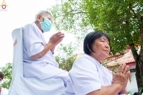 ภาพ No.87285:พิธีถวายสังฆทาน 323 วัด 4 จังหวัดชายแดนภาคใต้  ปีที่ 19 ครั้งที่ 165 พิธีมอบกองทุนหนุนแรงใจช่วยครูใต้  ปีที่ 16 ครั้งที่ 130 และพิธีทำบุญอุทิศส่วนกุศลให้ผู้วายชนม์ ณ วัดพุทธภูมิ อ.เมือง จ.ยะลา วันเสาร์ที่ 9 กันยายน พ.ศ. 2566