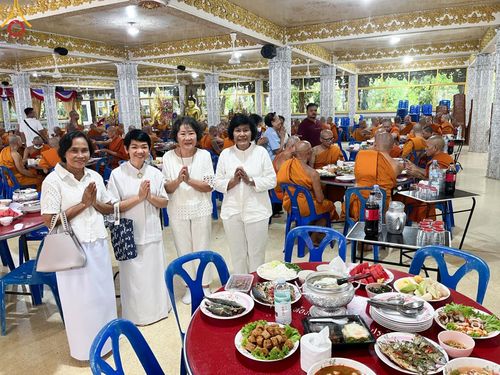 ภาพ No.162481:โครงการกฐินสามัคคีทั่วไทย 30,000 วัด  บูชาธรรม 80 ปี หลวงพ่อธัมมชโย  โดย คณะศิษยานุศิษย์วัดพระธรรมกาย ณ วัดสุวรรณประสิทธิ์ แขวงคลองกุ่ม เขตบึงกุ่ม กรุงเทพมหานคร วันศุกร์ที่ 18 ตุลาคม พ.ศ. 2567