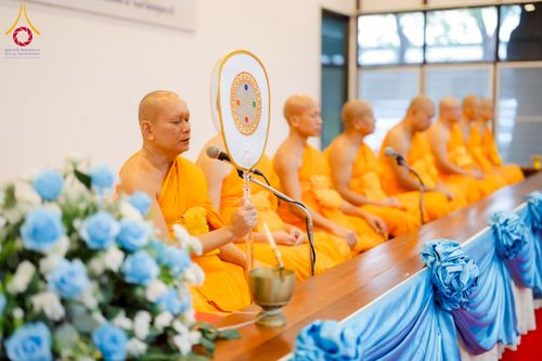 ภาพ No.221348:วันอาทิตย์ที่ 27 เมษายน พ.ศ. 2568 พิธีเจริญพระพุทธมนต์สมโภชดวงแก้วธรรมชัย เนื่องในโอกาสบูชาธรรม 81 ปีหลวงพ่อธัมมชโย อัญเชิญประดิษฐานเนื่องในโอกาสสถาปนาวัดพระธรรมกายไอซ์แลนด์ ณ อาคารปลูกศรัทธา 1 วัดพระธรรมกาย อำเภอคลองหลวง จังหวัดปทุมธานี