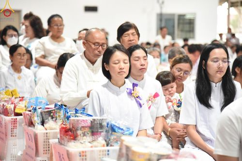 ภาพ No.140817:พิธีตักบาตรพระ 500 รูป ปีที่ 9 ณ ธุดงคสถานล้านนา อำเภอสันทราย จังหวัดเชียงใหม่ วันอาทิตย์ที่ 9 มิถุนายน พ.ศ. 2567