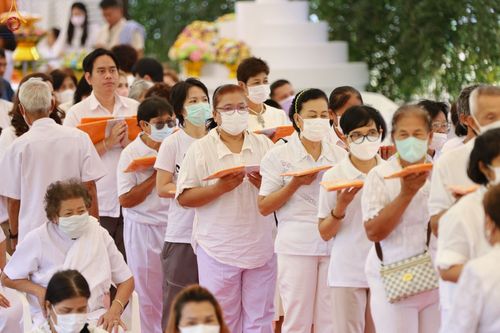 ภาพ No.76850:พิธีทอดผ้าป่าแก้วสำเร็จ เพื่อปูพื้นอาคารอเนกประสงค์ทั้ง 4 หลัง วันอาทิตย์ที่ 26 กุมภาพันธ์ พ.ศ. 2566 ณ ศูนย์ปฏิบัติธรรมนานาชาติเบตง จ.ยะลา