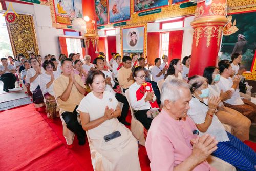 ภาพ No.169266:พิธีทอดกฐิน ณ วัดพุทธนิมิตร จ.เชียงใหม่ ในโครงการกฐินสามัคคีทั่วไทย 30,000 วัด บูชาธรรม 80 ปี หลวงพ่อธัมมชโย โดยคณะศิษยานุศิษย์วัดพระธรรมกาย วันที่ 24 ตุลาคม พ.ศ. 2567