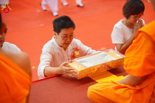 ภาพ No.173754:พิธีทอดกฐิน ศูนย์ปฏิบัติธรรม "ธรรมโยธิน" วัดแก้วธรรมชัยมาเลเซีย วันที่ 27 ตุลาคม พ.ศ. 2567