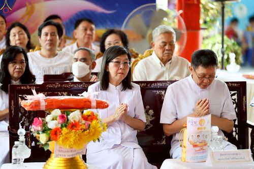 ภาพ No.252568:วันที่ 11 ตุลาคม พ.ศ. 2568 พิธีทอดกฐินสามัคคีทั่วไทย 30,000 วัด โดยคณะศิษยานุศิษย์ บูชาธรรม 81 ปี หลวงพ่อธัมมชโย ณ วัดมงคลพุกการาม ต. คลองสี่  อ.คลองหลวง จ.ปทุมธานี