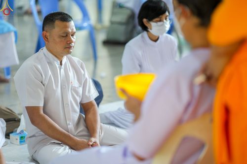 ภาพ No.87039:พิธีตัดปอยผมและปลงผมนาคธรรมทายาท ในโครงการอุปสมบทหมู่บูชาธรรม 106 ปี วันครูผู้ค้นพบวิชชาธรรมกาย ในวันอาทิตย์ที่ 3 กันยายน พ.ศ. 2566 ณ วัดพระธรรมกาย