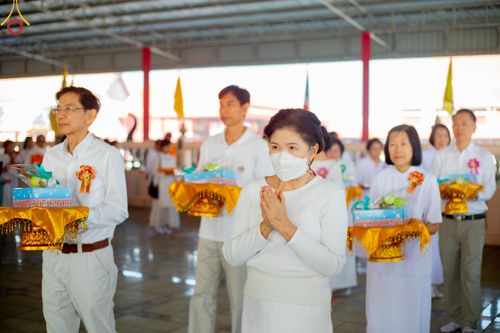 ภาพ No.192104:พิธีทอดผ้าป่าทำนุบำรุงศาสนสถาน ณ วัดนราภิรมย์ ตำบลนราภิรมย์ อำเภอบางเลน จังหวัดนครปฐม ในโครงการธรรมยาตรา กตัญญูบูชา มหาปูชนียาจารย์ พระมงคลเทพมุนี(สด จนฺทสโร) พระผู้ปราบมาร อนุสรณ์สถาน 7 แห่ง ปีที่ 13 วันที่ 9 มกราคม พ.ศ. 2568