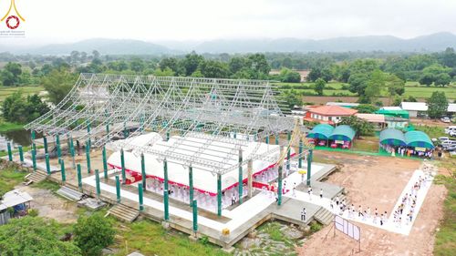 พิธีทอดผ้าป่าสร้างหลังคาอาคาร 80 ปี หลวงพ่อธัมมชโย ณ ศูนย์ปฎิบัติธรรมวิหารแดง จังหวัดสระบุรี วันอาทิตย์ที่ 28 กรกฎาคม พ.ศ. 2567