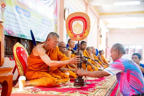 ภาพ No.258879:วันที่ 19 ตุลาคม พ.ศ. 2568 พิธีทอดกฐินสามัคคีทั่วไทย 30,000 วัด โดยคณะศิษยานุศิษย์ บูชาธรรม 81 ปี หลวงพ่อธัมมชโย ณ วัดเมตารางค์ อ.สามโคก จ.ปทุมธานี