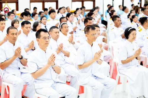 ภาพ No.237612:พิธีเจริญพระพุทธมนต์ ปฏิบัติธรรมเจริญสมาธิภาวนา และทำบุญตักบาตร ถวายพระราชกุศล เนื่องในโอกาสวันเฉลิมพระชนมพรรษา สมเด็จพระนางเจ้าสิริกิติ์ พระบรมราชินีนาถ พระบรมราชชนนีพันปีหลวง วันอังคารที่ 12 สิงหาคม พ.ศ. 2568  ณ อาคารปลูกศรัทธา 2 วัดพระธรรมกาย 