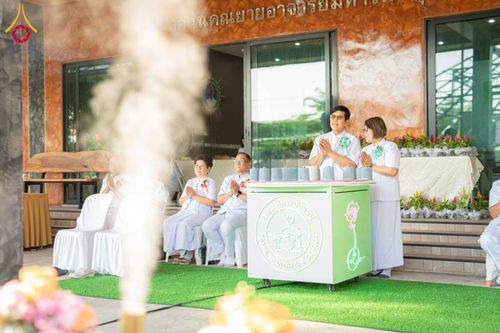 ภาพ No.178942:พิธีทอดกฐิน ณ ศูนย์ธุดงคสถานบ้านหมี่ อ.บ้านหมี่ จ.ลพบุรี ในโครงการกฐินสามัคคีทั่วไทย 30,000 วัด บูชาธรรม 80 ปี หลวงพ่อธัมมชโย โดยคณะศิษยานุศิษย์วัดพระธรรมกาย วันที่ 10 พฤศจิกายน พ.ศ. 2567