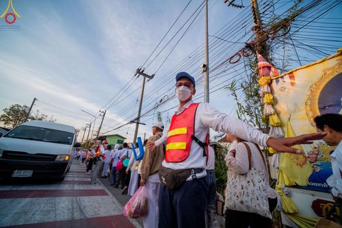 ภาพ No.203992:V.52 สารพัดV สารพัดดี ที่วัดสองพี่น้อง ในโครงการธรรมยาตรา กตัญญูบูชา มหาปูชนียาจารย์ พระมงคลเทพมุนี(สด จนฺทสโร) พระผู้ปราบมาร อนุสรณ์สถาน 7 แห่ง ปีที่ 13 ระหว่างวันที่ 2-31 มกราคม พ.ศ. 2568