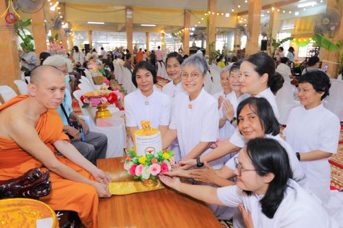 ภาพ No.94908:พิธีทอดกฐินสามัคคีทั่วไทย 5,000 วัด ณ วัดบางขัน จ.ปทุมธานี วันที่ 12 พฤศจิกายน พ.ศ. 2566