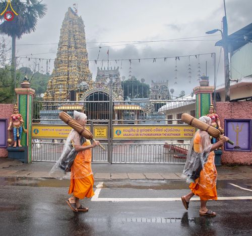 ภาพ No.140907:PhotoStory มหาศรัทธา ธรรมยาตราศรีลังกา EP.5 โครงการสยาม-ลังกา ธรรมยาตรา ฉลองเทศกาลวิสาขบูชาแห่งชาติ ศรีลังกา บูชาธรรม 80 ปีหลวงพ่อธัมมชโย เส้นทางจาก เมืองดัมบูลลา ไปยัง เมืองมาตะเล ตั้งแต่วันที่ 17-20 พฤษภาคม พ.ศ.2567