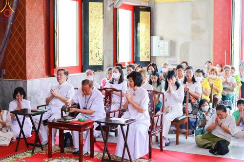 ภาพ No.172429:พิธีทอดกฐิน ณ วัดโพธิ์เรียง แขวงบ้านช่างหล่อ เขตบางกอกน้อย กรุงเทพฯ ในโครงการกฐินสามัคคีทั่วไทย 30,000 วัด บูชาธรรม 80 ปี หลวงพ่อธัมมชโย โดยคณะศิษยานุศิษย์วัดพระธรรมกาย วันที่ 20 ตุลาคม พ.ศ. 2567