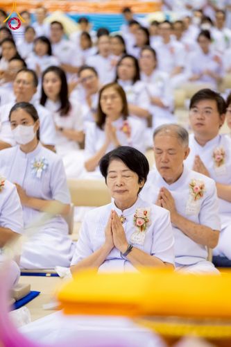 ภาพ No.215681:วันอาทิตย์ต้นเดือนที่ 6 เมษายน พ.ศ. 2568 พิธีทอดผ้าป่าสมทบ เพื่องานถวายมหาสังฆทาน 40,000 กว่าวัดทั่วประเทศ ณ สภาธรรมกายสากล วัดพระธรรมกาย