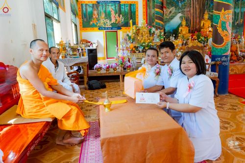 ภาพ No.264250:วันที่ 18 ตุลาคม พ.ศ. 2568 พิธีทอดกฐินสามัคคีทั่วไทย 30,000 วัด โดยคณะศิษยานุศิษย์ บูชาธรรม 81 ปี หลวงพ่อธัมมชโย ณ วัดศรีโพธิ์ชัย บ้านไร่ ต.ไกคำ อ.เมือง จ.อำนาจเจริญ