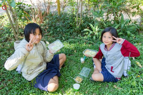 ภาพ No.105039:วันรวมพลังเด็กดี V-Star ผู้นำฟื้นฟูศีลธรรมโลก จังหวัดตาก ณ วัดดอนเจดีย์ อ.พบพระ จ.ตาก วันจันทร์ที่ 25 ธันวาคม พ.ศ. 2566