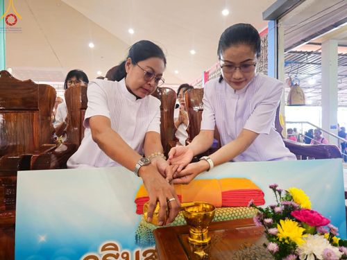 ภาพ No.167360:พิธีทอดกฐิน ณ วัดเขาตะพั้น อ.ท่ามะกา จ.กาญจนบุรี ในโครงการกฐินสามัคคีทั่วไทย 30,000 วัด บูชาธรรม 80 ปี หลวงพ่อธัมมชโย โดยคณะศิษยานุศิษย์วัดพระธรรมกาย วันที่ 20 ตุลาคม พ.ศ. 2567