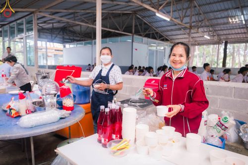 ภาพ No.104553:วันรวมพลังเด็กดี V-Star ผู้นำฟื้นฟูศีลธรรมโลก จังหวัดปราจีนบุรี ณ ธุดงคสถานปราจีนบุรี วันที่ 24 ธันวาคม พ.ศ. 2566