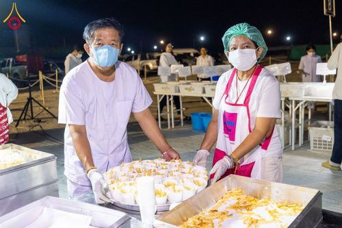 ภาพ No.119897:พิธีถวายภัตตาหารเป็นสังฆทาน แด่คณะพระธรรมยาตรา ปีที่ 12 วันที่ 28 มกราคม พ.ศ. 2567 ณ อนุสรณ์สถานบางปลา จ.นครปฐม