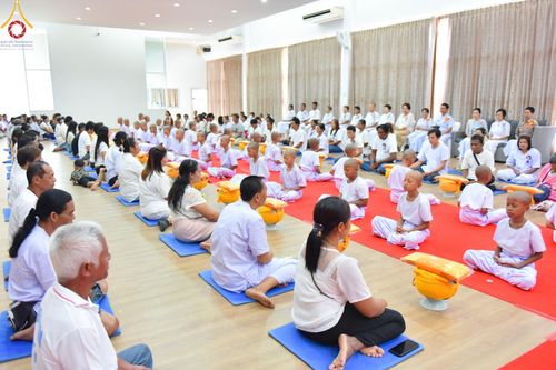 ภาพ No.133595:พิธีบรรพชาสามเณร ณ ศูนย์ปฏิบัติธรรมเขาคิชฌกูฏ จ.จันทบุรี วันที่ 4 เมษายน พ.ศ. 2567