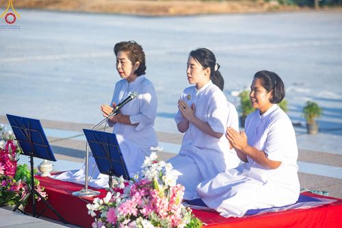 ภาพ No.211890:วันจันทร์ที่ 17 มีนาคม พ.ศ. 2568 พิธีตักบาตรพระกว่า 300 รูป ฉลองพิธีประดิษฐานพระบรมสารีริกธาตุ ณ ปทุมเจดีย์ เจดีย์พระพุทธเจ้า 5 พระองค์ ศูนย์อบรมเยาวชนปัตตานี บ้านโคกดีปลี ตำบลตุยง อำเภอหนองจิก จังหวัดปัตตานี