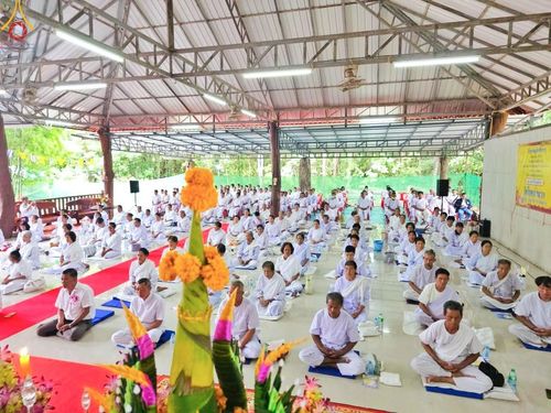 ภาพ No.157276:โครงการ อุบาสกแก้ว อุบาสิกาแก้ว รุ่นที่ 3 ตัวแทนทอดกฐินสามัคคีทั่วไทย 30,000 วัด ระหว่างวันที่ 20-22 กันยายน พ.ศ. 2567 ณ ศูนย์ปฏิบัติธรรมหนองบัวลำภู