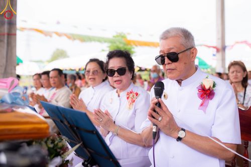 ภาพ No.172720:พิธีทอดกฐิน ณ วัดบ้านขาม อ.หนองแซง จ.สระบุรี ในโครงการกฐินสามัคคีทั่วไทย 30,000 วัด บูชาธรรม 80 ปี หลวงพ่อธัมมชโย โดยคณะศิษยานุศิษย์วัดพระธรรมกาย วันที่ 27 ตุลาคม พ.ศ. 2567