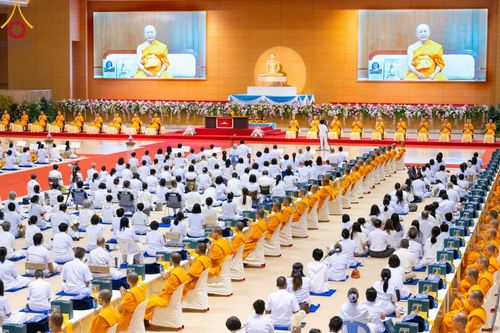 ภาพ No.95248:พิธีมุทิตาพระมหาเถระและพระเถระ ครั้งที่ 29 วันอาทิตย์ที่ 19 พฤศจิกายน พ.ศ. 2566 ณ ห้องแก้วสารพัดนึก สภาธรรมกายสากล วัดพระธรรมกาย