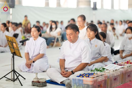 ภาพ No.61978:ตักบาตรฉลองสามเณรใหม่ มัชฌิมธรรมทายาท ณ วิหารคด คอร์ 9 วัดพระธรรมกาย วันที่ 15 เมษายน พ.ศ. 2567