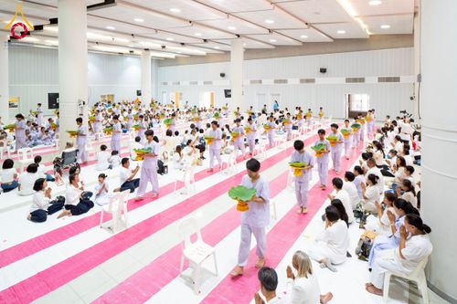 ภาพ No.213512:วันเสาร์ที่ 29 มีนาคม พ.ศ. 2568 พิธีปลงผม โครงการสามเณรยุวธรรมทายาท รุ่นที่ 33 โครงการสามเณรมัชฌิมธรรมทายาท รุ่นที่ 29 ณ ห้องปฏิบัติธรรมวิหารคด คอร์ 13 วัดพระธรรมกาย