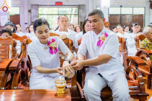 ภาพ No.173475:พิธีทอดกฐิน ณ วัดเขาบายศรี จ.ชลบุรี ในโครงการกฐินสามัคคีทั่วไทย 30,000 วัด บูชาธรรม 80 ปี หลวงพ่อธัมมชโย โดยคณะศิษยานุศิษย์วัดพระธรรมกาย วันที่ 1 พฤศจิกายน พ.ศ. 2567