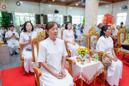 ภาพ No.165904:พิธีทอดกฐิน ณ วัดเขาตะแบก อ.ศรีราชา จ.ชลบุรี ในโครงการกฐินสามัคคีทั่วไทย 30,000 วัด บูชาธรรม 80 ปี หลวงพ่อธัมมชโย โดยคณะศิษยานุศิษย์วัดพระธรรมกาย วันที่ 20 ตุลาคม พ.ศ. 2567