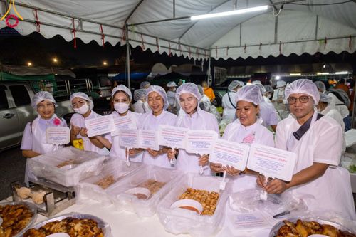 ภาพ No.116255:พิธีถวายภัตตาหารเป็นสังฆทาน แด่คณะพระธรรมยาตรา ปีที่ 12 วันที่ 21 มกราคม พ.ศ. 2567 ณ วัดโบสถ์(บน) บางคูเวียง จ.นนทบุรี