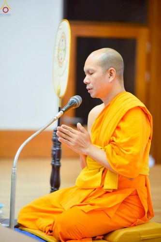 ภาพ No.250033:วันที่ 26-28 กันยายน พ.ศ. 2568 โครงการอบรมอุบาสกแก้ว อุบาสิกาแก้ว รุ่นที่ 3 ตัวแทนทอดกฐินสามัคคีทั่วไทย 30,000 วัด ณ ศูนย์ปฏิบัติธรรมจันทบุรี จ.จันทบุรี