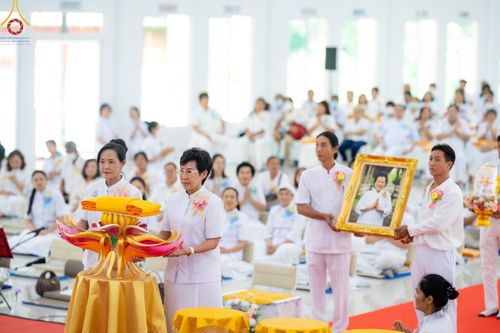 ภาพ No.97374:พิธีทอดกฐินสามัคคีทั่วไทย 5,000 วัด ณ ศูนย์อบรมเยาวชนนครปฐม วันที่ 19 พฤศจิกายน พ.ศ. 2566