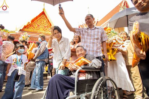 ภาพ No.96008:พิธีทอดกฐินสามัคคีทั่วไทย 5,000 วัด ณ วัดนพรัตนาราม จ.ปทุมธานี วันที่ 19 พฤศจิกายน พ.ศ. 2566