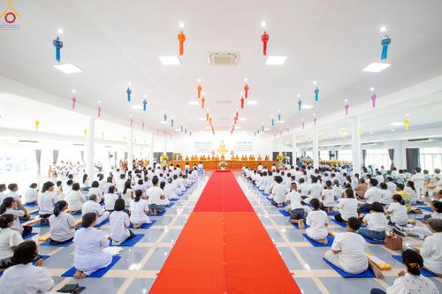 ภาพ No.253973:วันที่ 12 ตุลาคม พ.ศ. 2568 พิธีทอดกฐินสามัคคีทั่วไทย 30,000 วัด โดยคณะศิษยานุศิษย์ บูชาธรรม 81 ปี หลวงพ่อธัมมชโย ณ ธุดงคสถานชุมพร ต.ขุนกระทิง อ.เมือง จ.ชุมพร