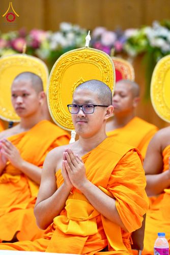 ภาพ No.237807:วันอาทิตย์ที่ 10 สิงหาคม พ.ศ. 2568 พิธีถวายไทยธรรมมุทิตาเปรียญธรรมและบาลีศึกษา ณ ห้องแก้วสารพัดนึก2 วัดพระธรรมกาย ปทุมธานี