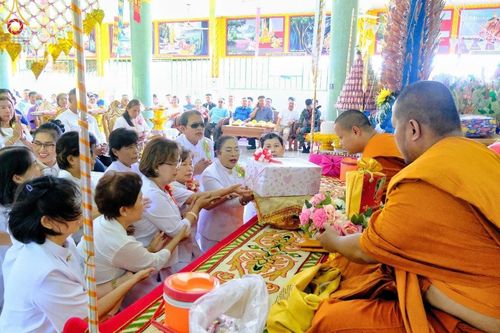 ภาพ No.170216:พิธีทอดกฐิน ณ วัดห้วยแก้ว จ.ตาก ในโครงการกฐินสามัคคีทั่วไทย 30,000 วัด บูชาธรรม 80 ปี หลวงพ่อธัมมชโย โดยคณะศิษยานุศิษย์วัดพระธรรมกาย วันที่ 25 ตุลาคม พ.ศ. 2567