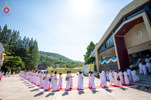 ภาพ No.274917:วันอาทิตย์ที่ 30 พฤศจิกายน พ.ศ. 2568 พิธีทอดผ้าป่า "สร้างองค์พระเจดีย์เพื่อสร้างสันติภาพโลก" ณ ศูนย์ปฏิบัติธรรมระยอง (บ้านช่องลม)