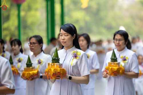 ภาพ No.136435:พิธีอุปสมบทสามเณรเตรียมสถาบันธรรมชัย รุ่นที่ 21 ณ โบสถ์พระไตรปิฏก วัดพระธรรมกาย วันเสาร์ที่ 4 พฤษภาคม พ.ศ.2567